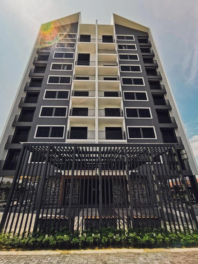 Condo 2-10 Imperio Professional Suite 알로르세타르 외부 사진
